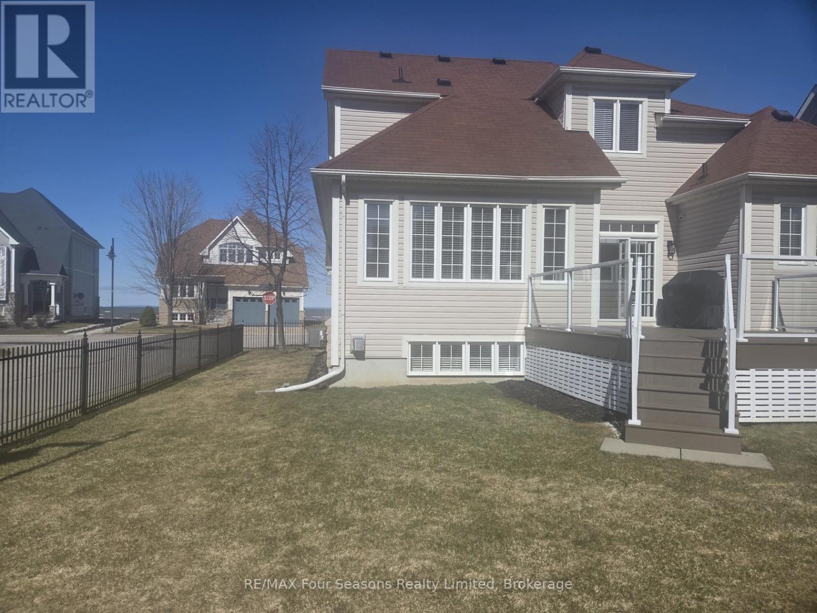64 Waterview Road, Wasaga Beach, Ontario  L9Z 0E9 - Photo 38 - S12782282
