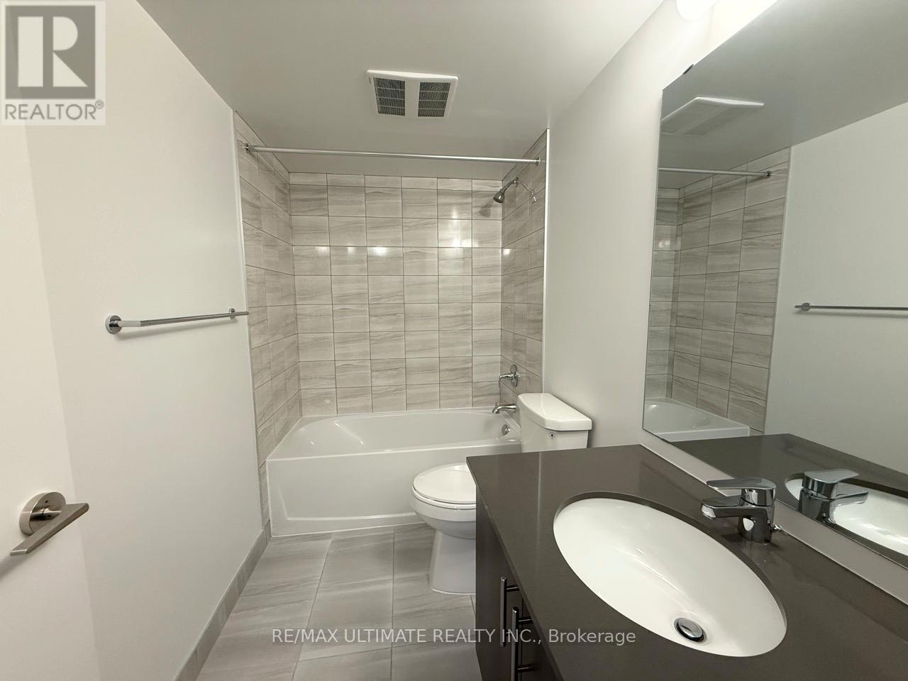 403 - 1010 Sandy Beach Road, Pickering, Ontario  L1W 0C7 - Photo 13 - E13073720