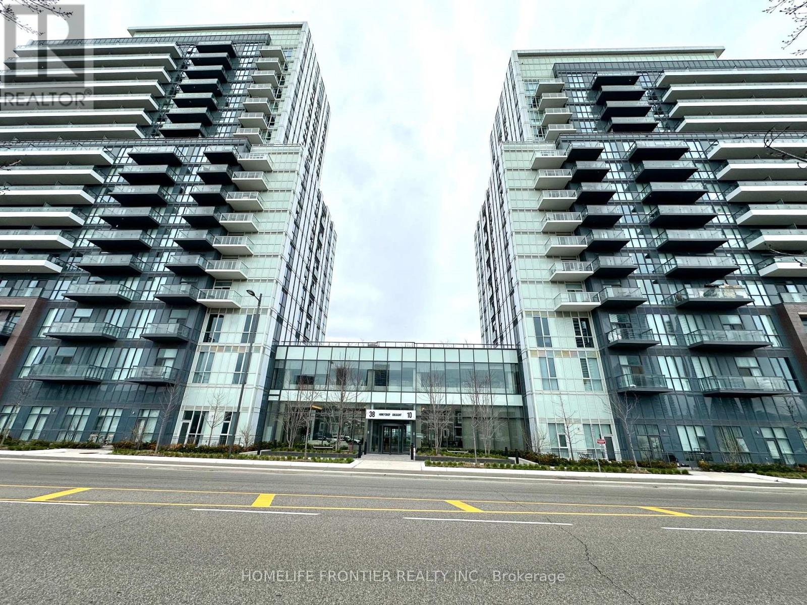605 - 38 Honeycrisp Crescent, Vaughan, Ontario  L4K 5Z8 - Photo 2 - N13069302