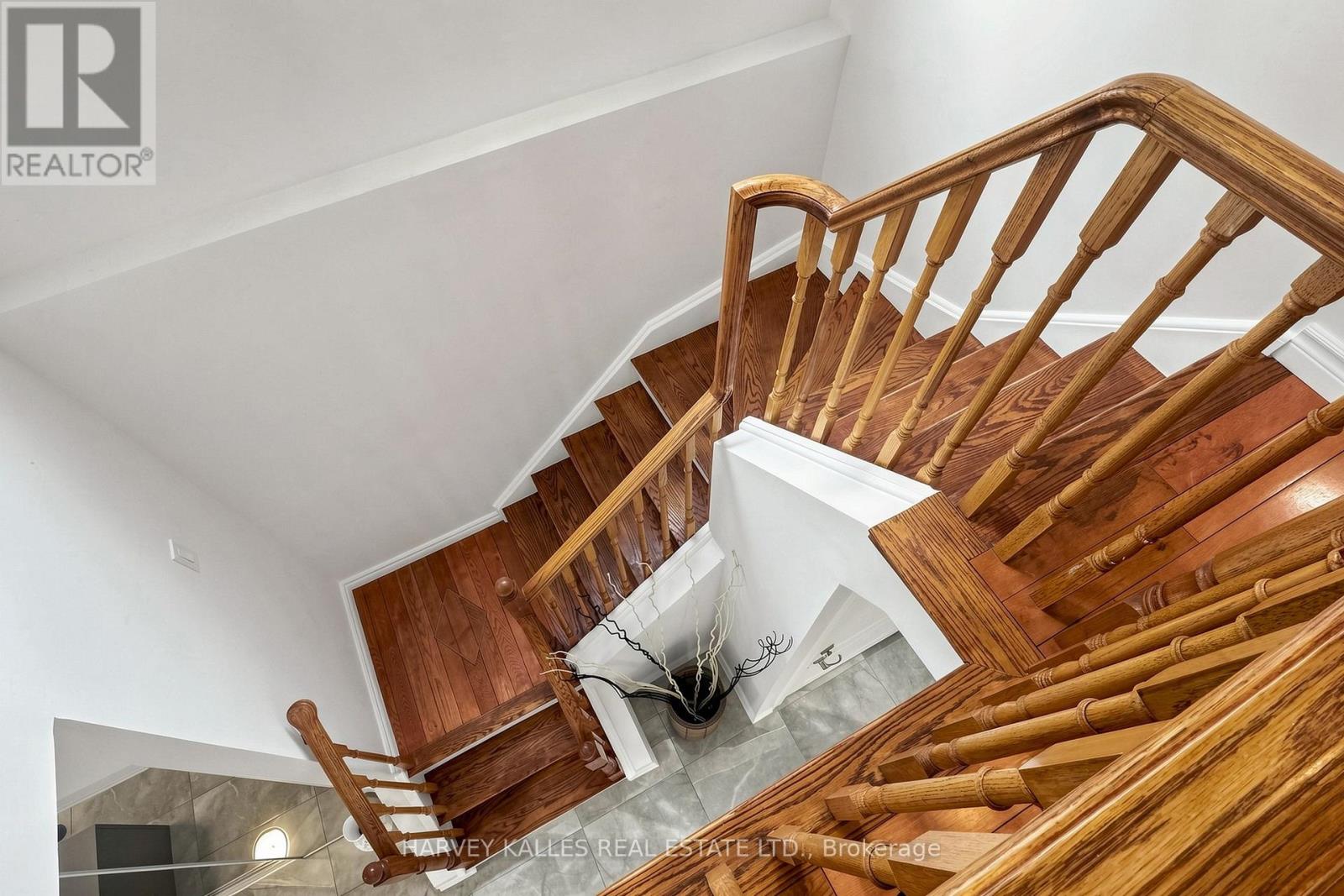 197 Lisa Crescent, Vaughan, Ontario  L4J 2N2 - Photo 18 - N13070936