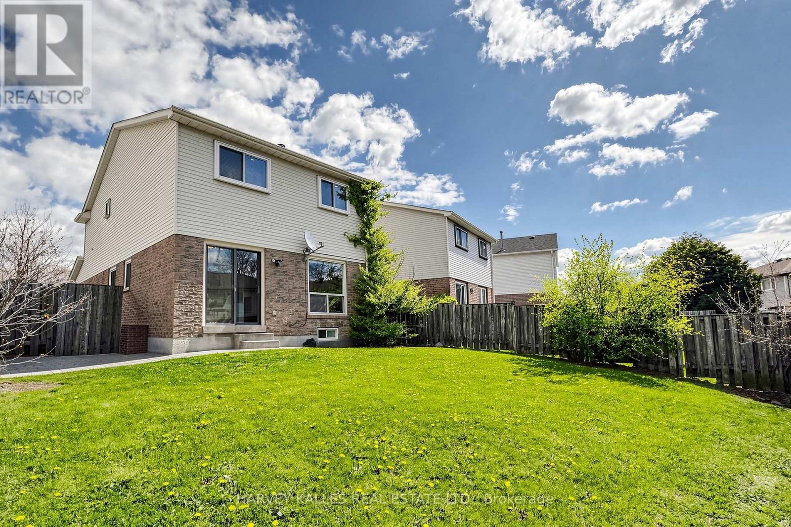 197 Lisa Crescent, Vaughan, Ontario  L4J 2N2 - Photo 46 - N13070936