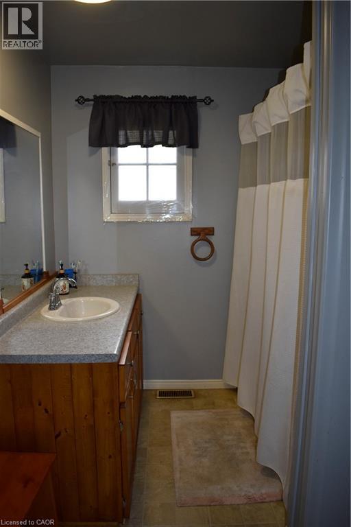 36 Woodhouse Avenue, Port Dover, Ontario  N0A 1N8 - Photo 13 - 40826176