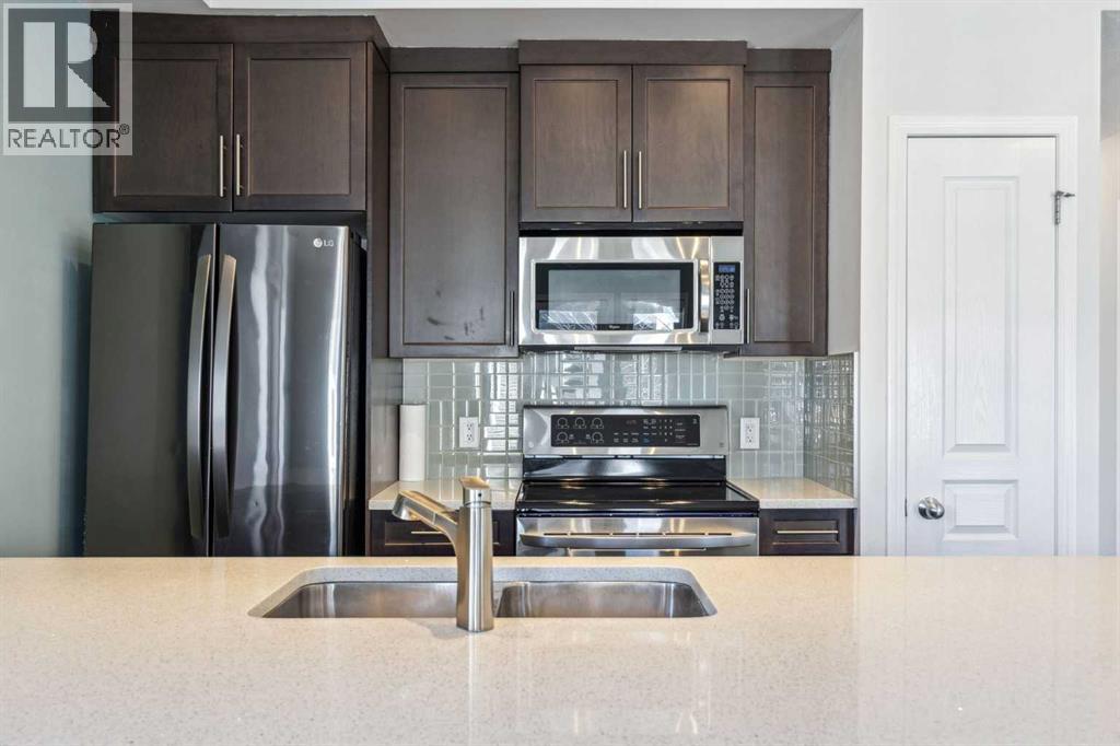 1006 Auburn Bay Square SE, Calgary, Alberta  T3M 0Y8 - Photo 3 - A2283021