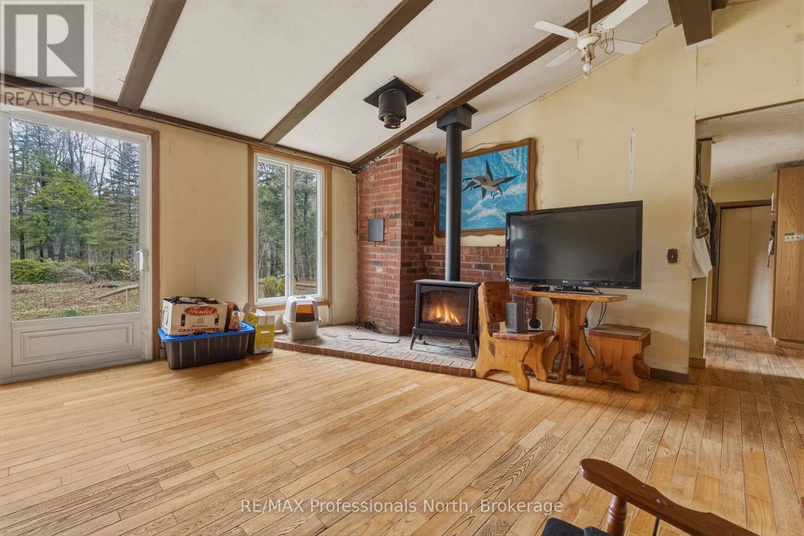 1056 Kirk Line W, Bracebridge, Ontario  P1L 1W9 - Photo 12 - X13073948