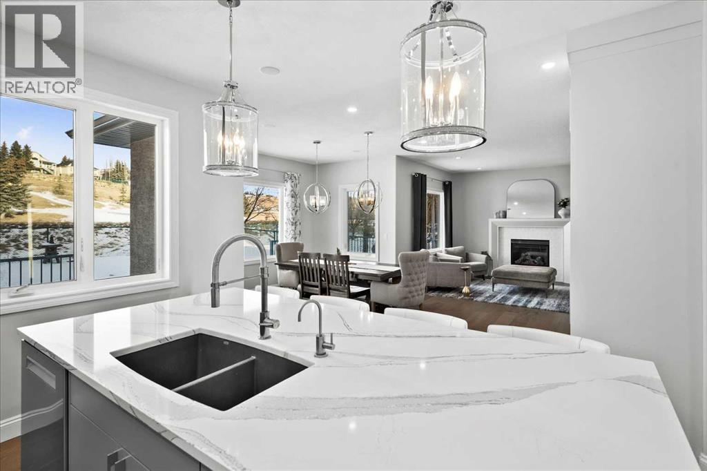 255 Gleneagles View, Cochrane, Alberta  T4C 2H5 - Photo 8 - A2303997
