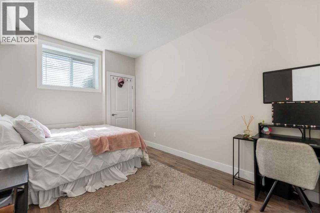 125 Kinniburgh Loop, Chestermere, Alberta  T1X 0T9 - Photo 45 - A2307271