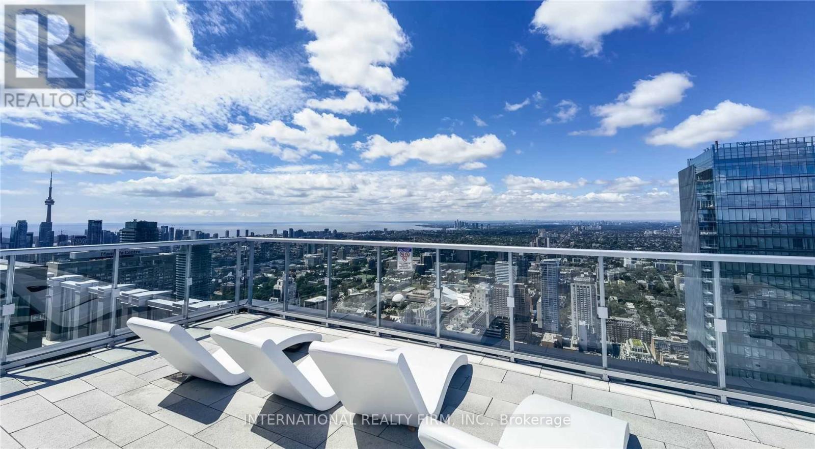 4212 - 1 Yorkville Avenue, Toronto, Ontario  M4W 1L1 - Photo 7 - C13073926