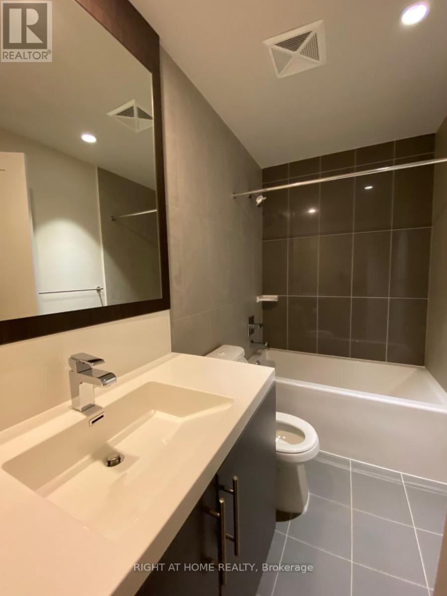 2410 - 2 Anndale Drive, Toronto, Ontario  M2N 0G5 - Photo 12 - C13073952