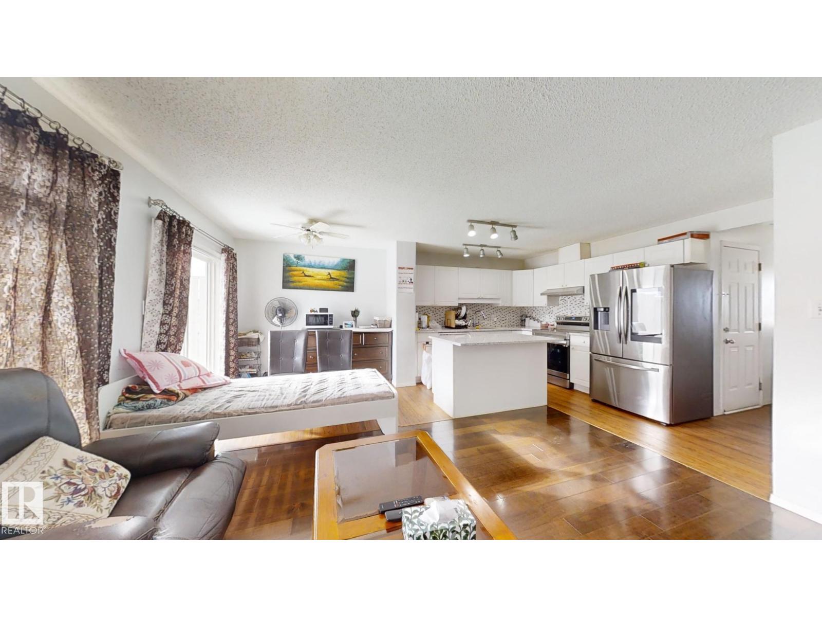 3023 31 Av Nw, Edmonton, Alberta  T6T 1W9 - Photo 5 - E4485421