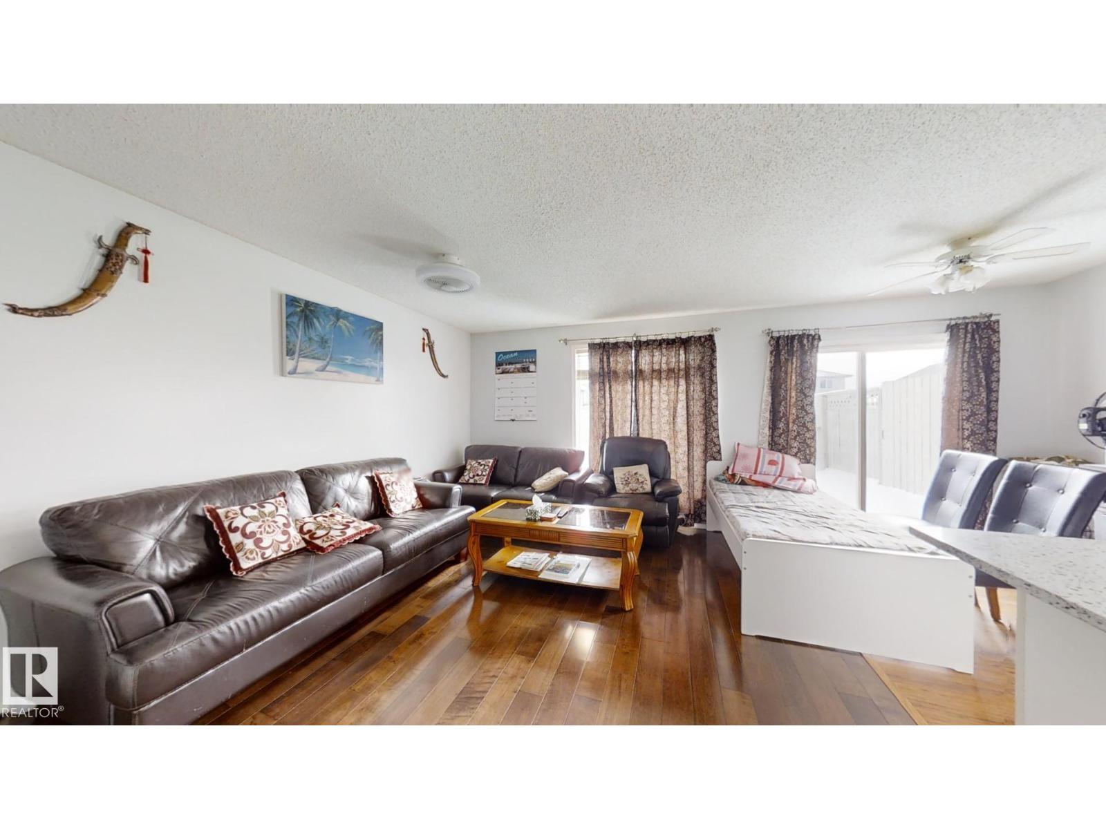 3023 31 Av Nw, Edmonton, Alberta  T6T 1W9 - Photo 7 - E4485421