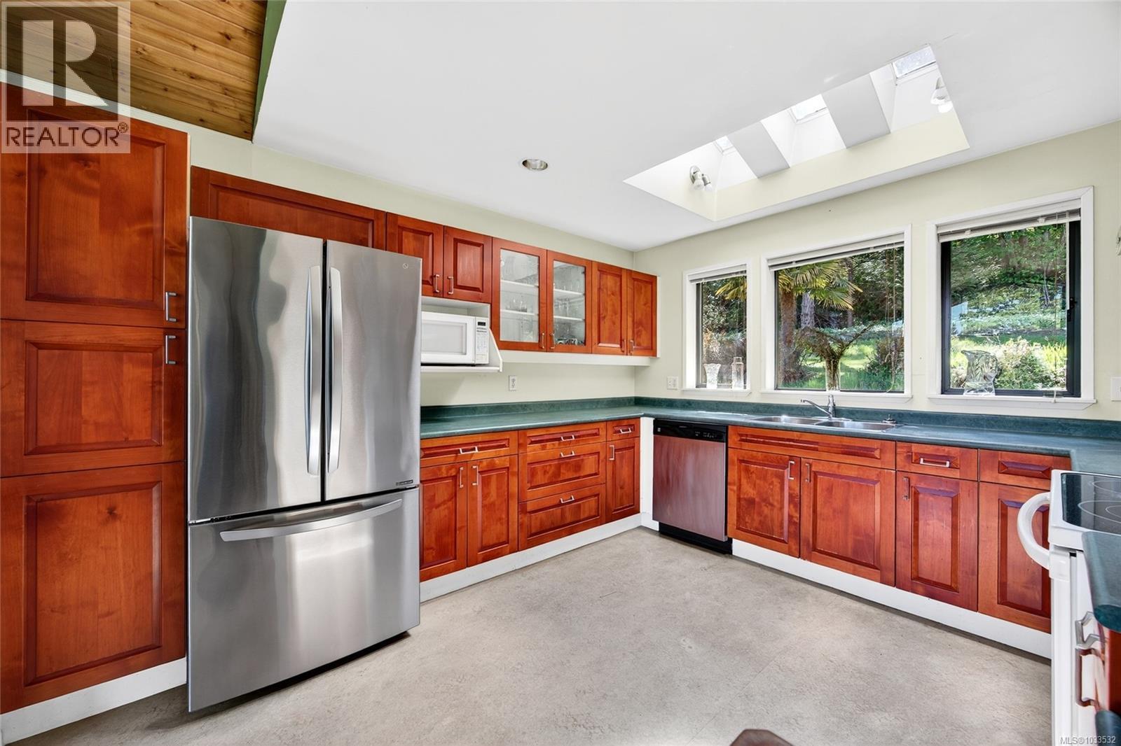 251 Price Rd, Salt Spring, British Columbia  V8K 2E9 - Photo 12 - 1033532