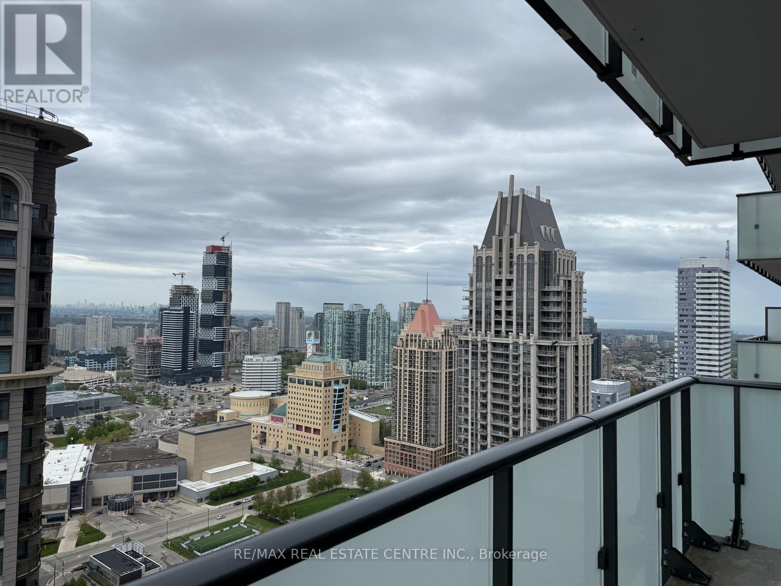 3311 - 430 Square One Drive, Mississauga, Ontario  L5B 0L6 - Photo 12 - W13073958