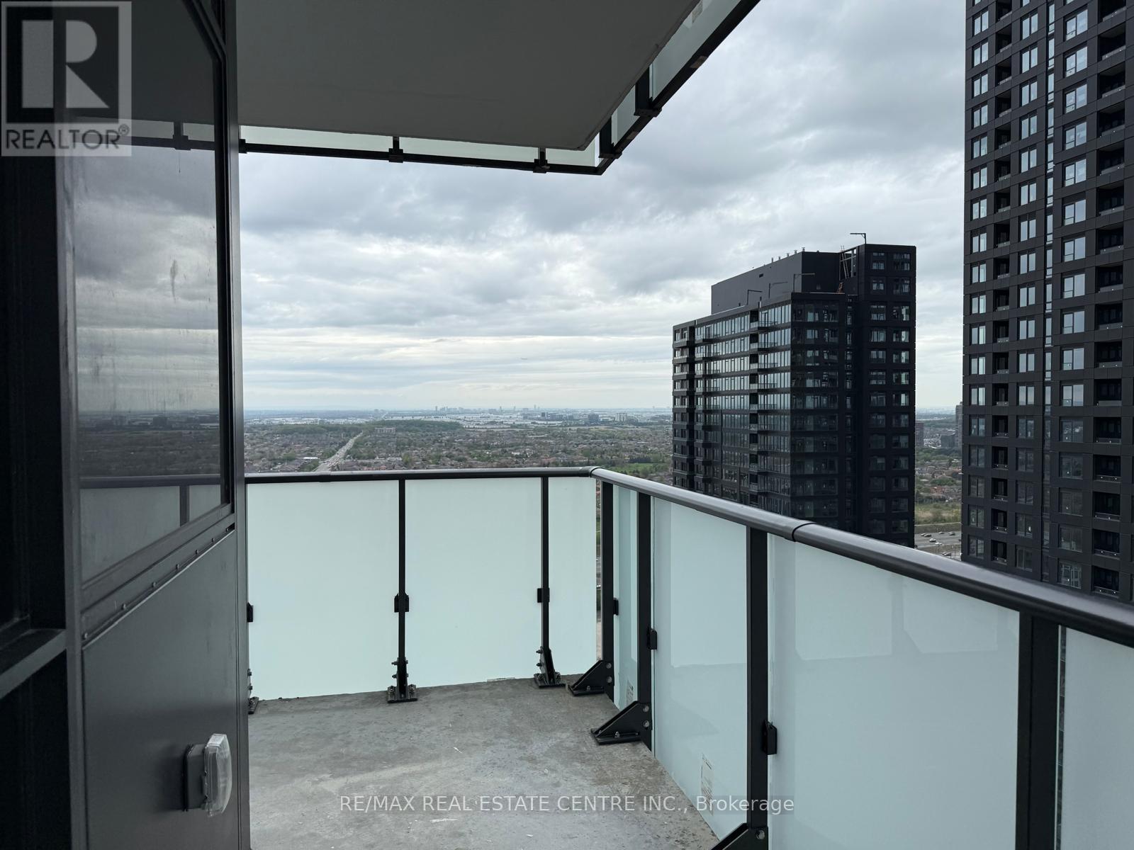 3311 - 430 Square One Drive, Mississauga, Ontario  L5B 0L6 - Photo 15 - W13073958