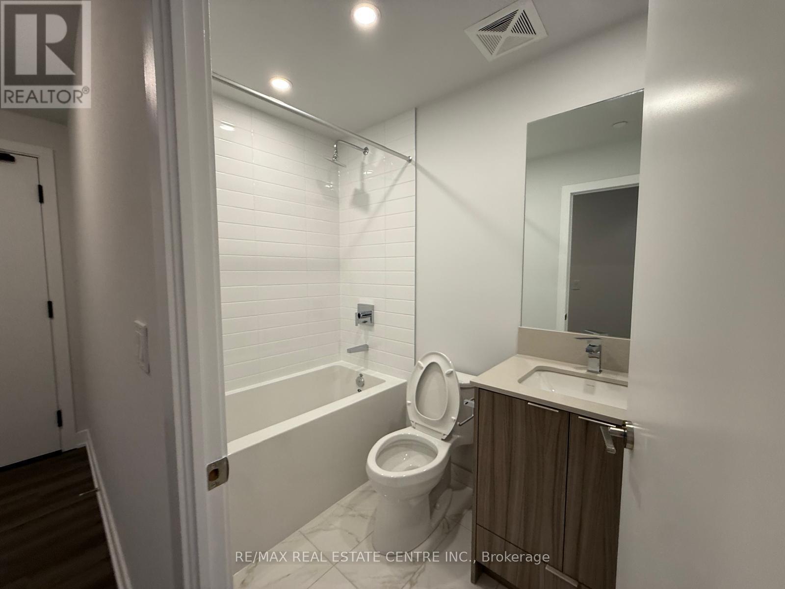 3311 - 430 Square One Drive, Mississauga, Ontario  L5B 0L6 - Photo 23 - W13073958