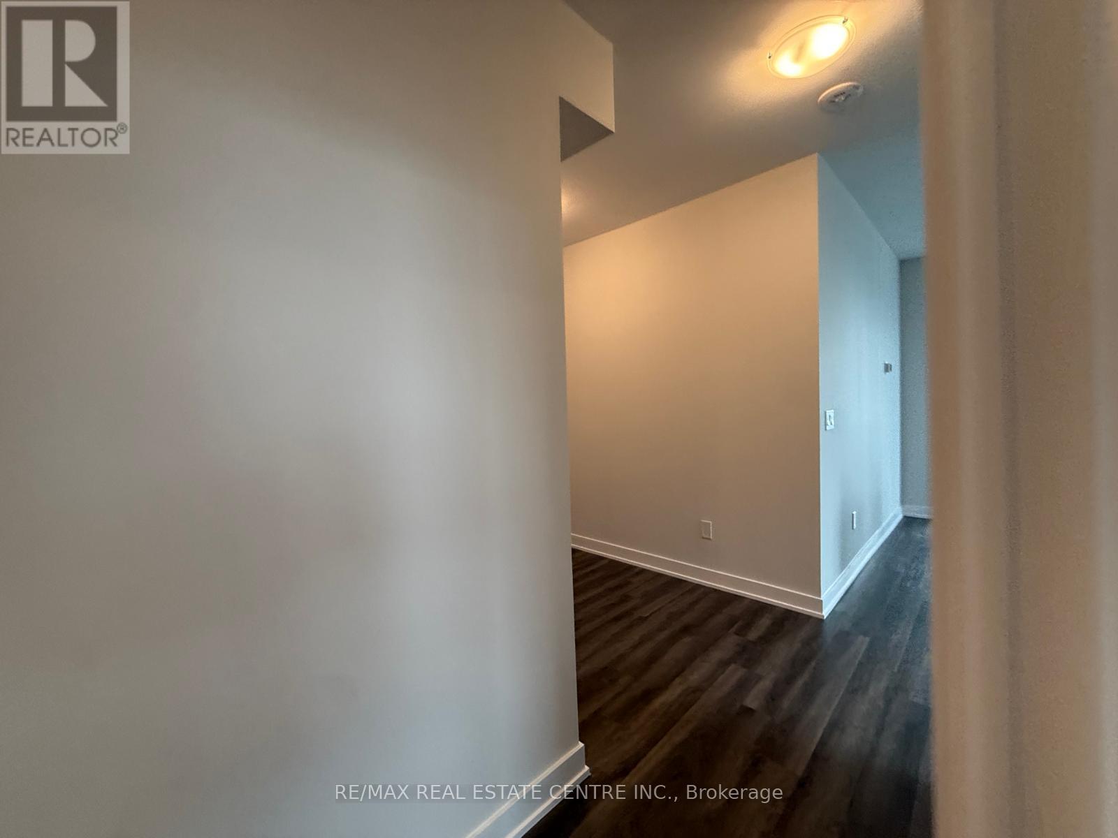 3311 - 430 Square One Drive, Mississauga, Ontario  L5B 0L6 - Photo 8 - W13073958