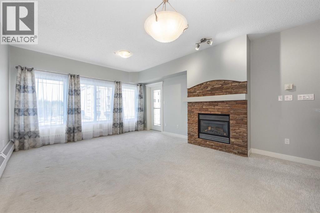 341, 20 Discovery Ridge Close Sw, Calgary, Alberta  T3H 5X4 - Photo 17 - A2290041