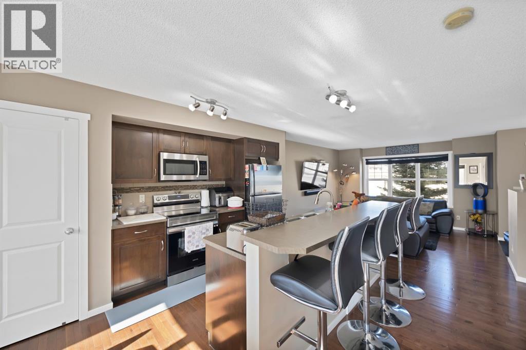 108 Panamount Way NW, Calgary, Alberta  T3K 0P7 - Photo 13 - A2295876