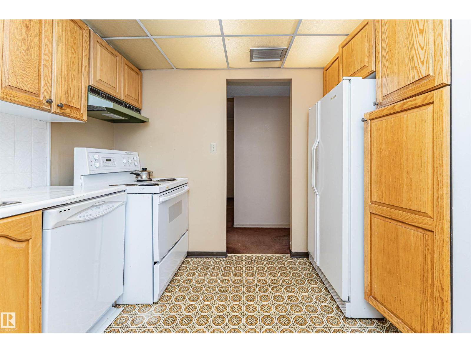 #407 10045 118 St Nw, Edmonton, Alberta  T5K 2K2 - Photo 18 - E4485424