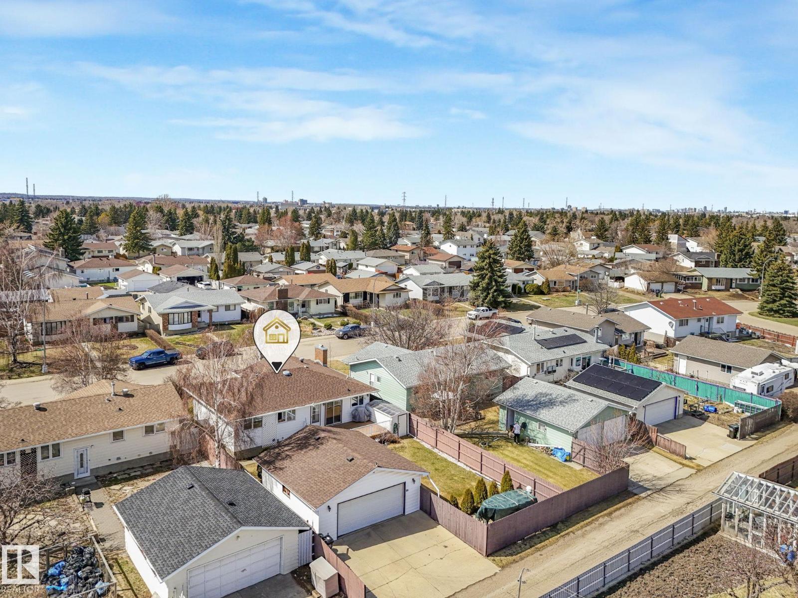 1027 77 St Nw, Edmonton, Alberta  T6K 3G4 - Photo 11 - E4485425