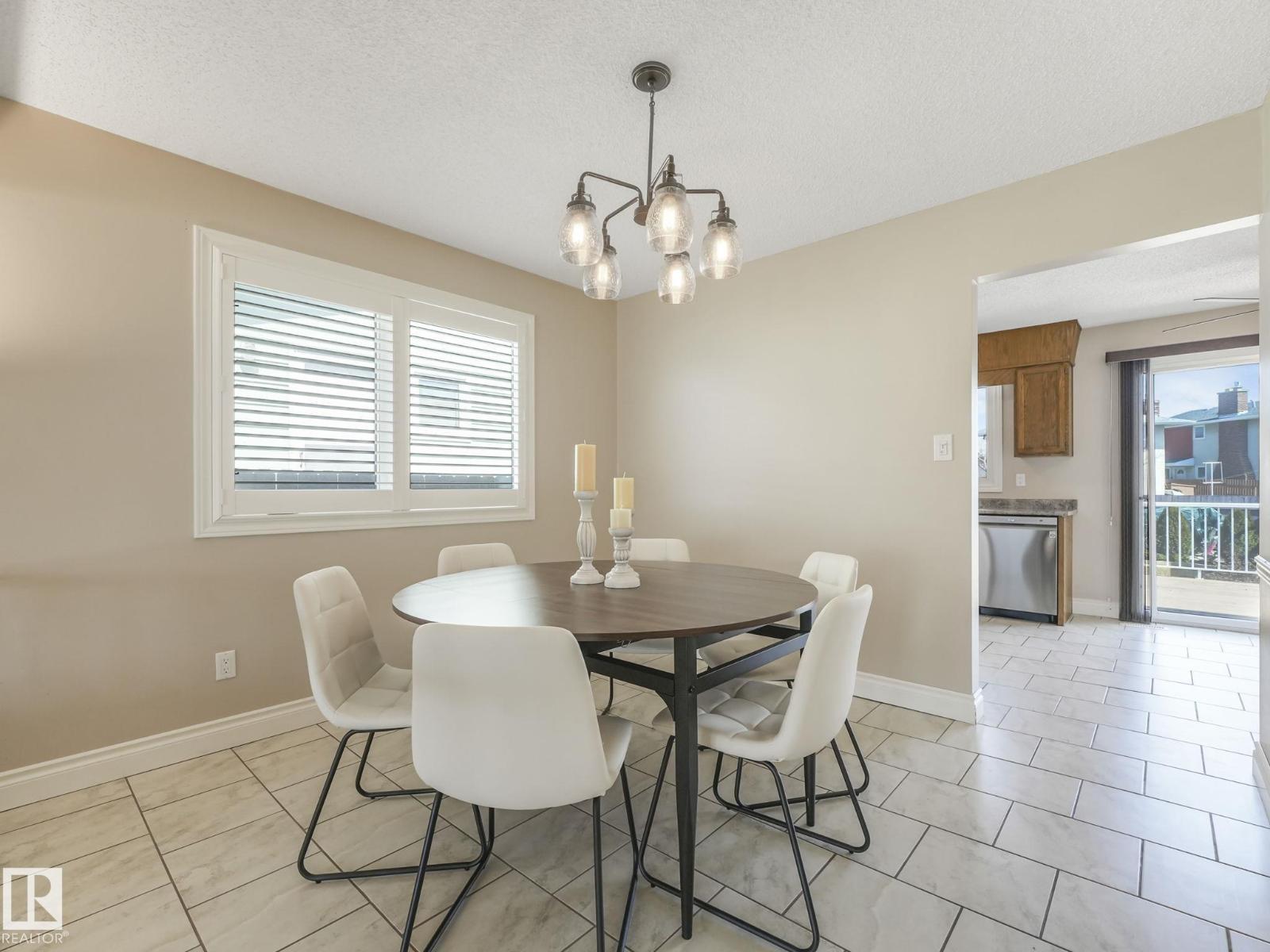 1027 77 St Nw, Edmonton, Alberta  T6K 3G4 - Photo 25 - E4485425