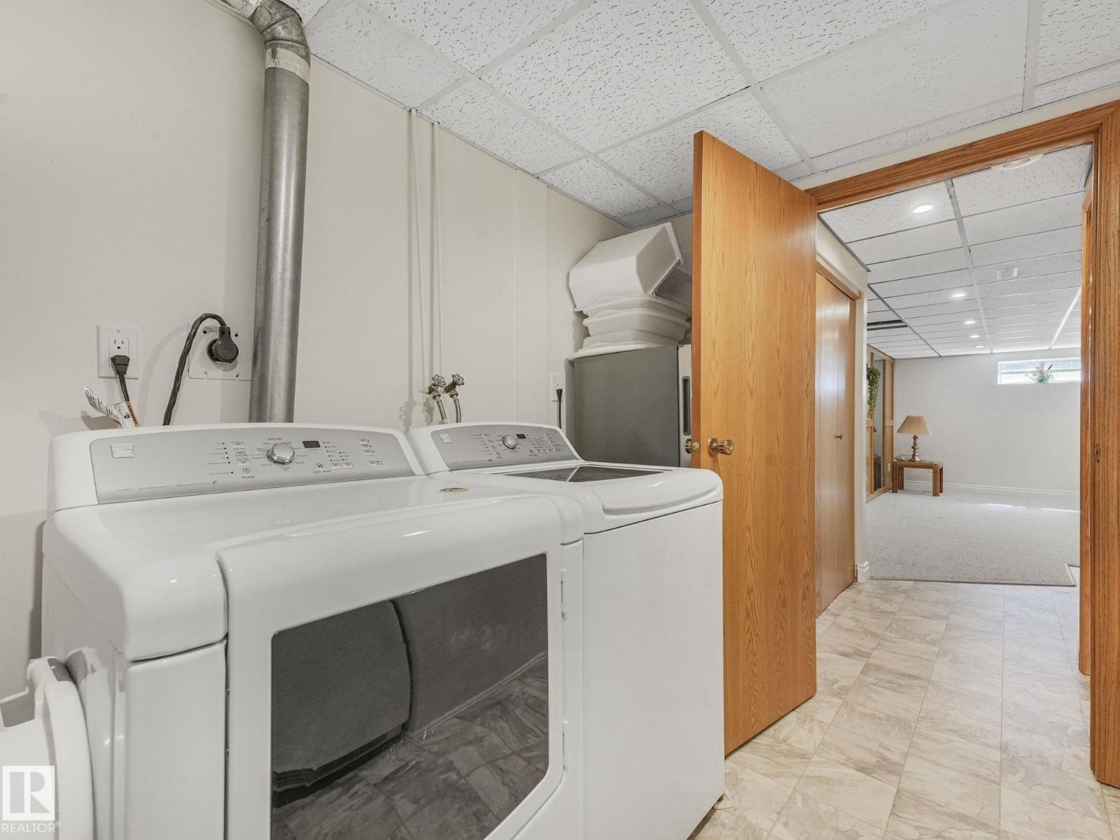 1027 77 St Nw, Edmonton, Alberta  T6K 3G4 - Photo 47 - E4485425