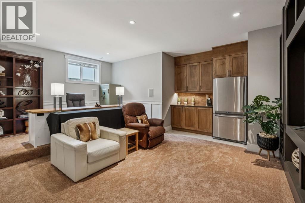 22 Angle Street SW, Calgary, Alberta  T3E 0V6 - Photo 35 - A2302006