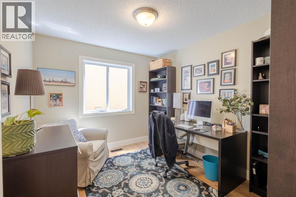 154 Tuscany Ridge Close NW, Calgary, Alberta  T3L 2K6 - Photo 16 - A2305960