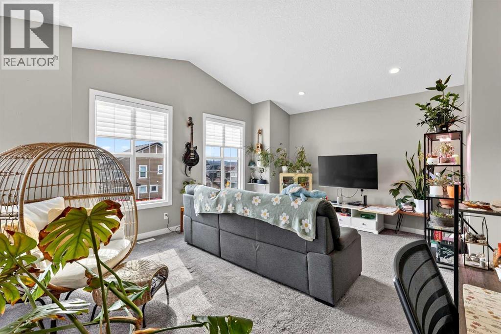 90 Cranbrook Hill SE, Calgary, Alberta  T3M 2K8 - Photo 27 - A2306549