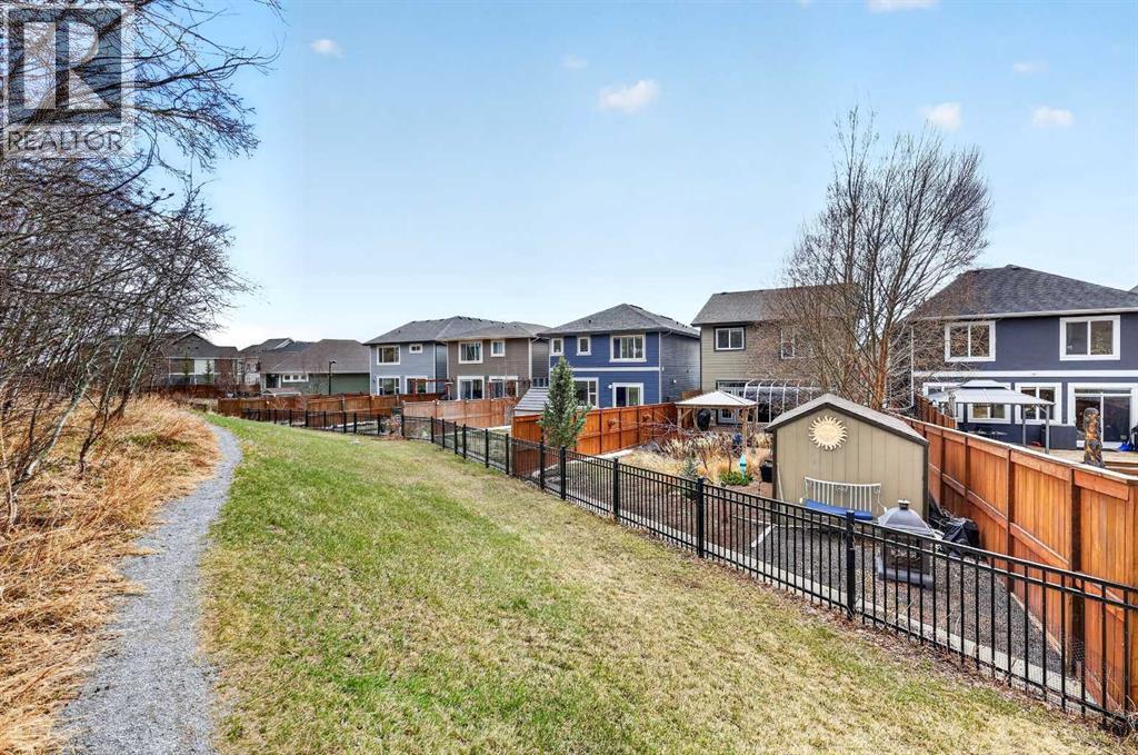 90 Cranbrook Hill SE, Calgary, Alberta  T3M 2K8 - Photo 23 - A2306549