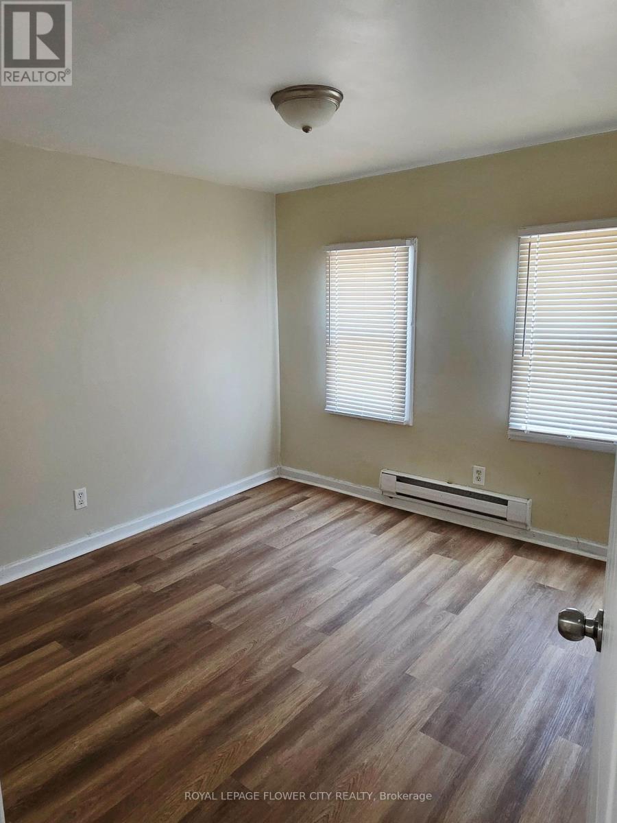 200 Hellems Avenue, Welland, Ontario  L3B 3B7 - Photo 14 - X13073912
