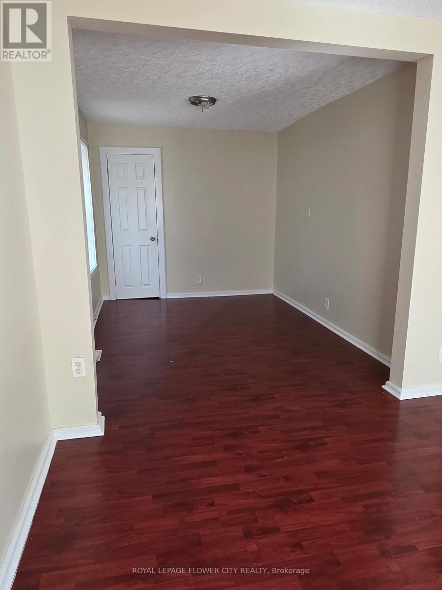 200 Hellems Avenue, Welland, Ontario  L3B 3B7 - Photo 2 - X13073912