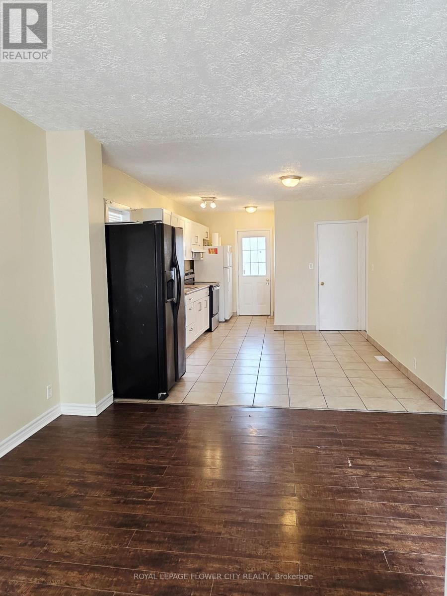 200 Hellems Avenue, Welland, Ontario  L3B 3B7 - Photo 3 - X13073912