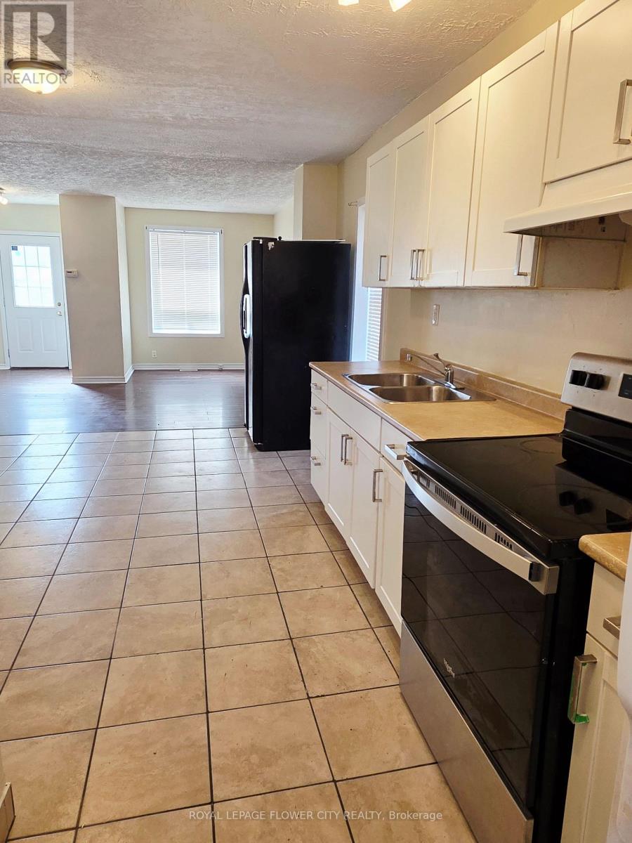 200 Hellems Avenue, Welland, Ontario  L3B 3B7 - Photo 6 - X13073912