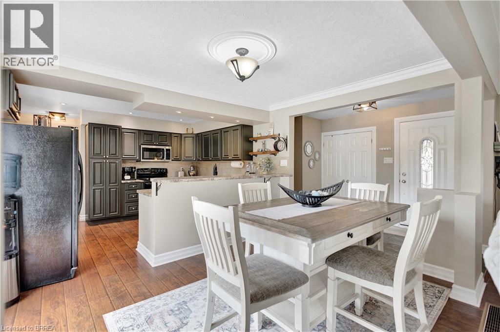 9 Driftwood Drive, Brantford, Ontario  N3R 3K1 - Photo 8 - 40825370