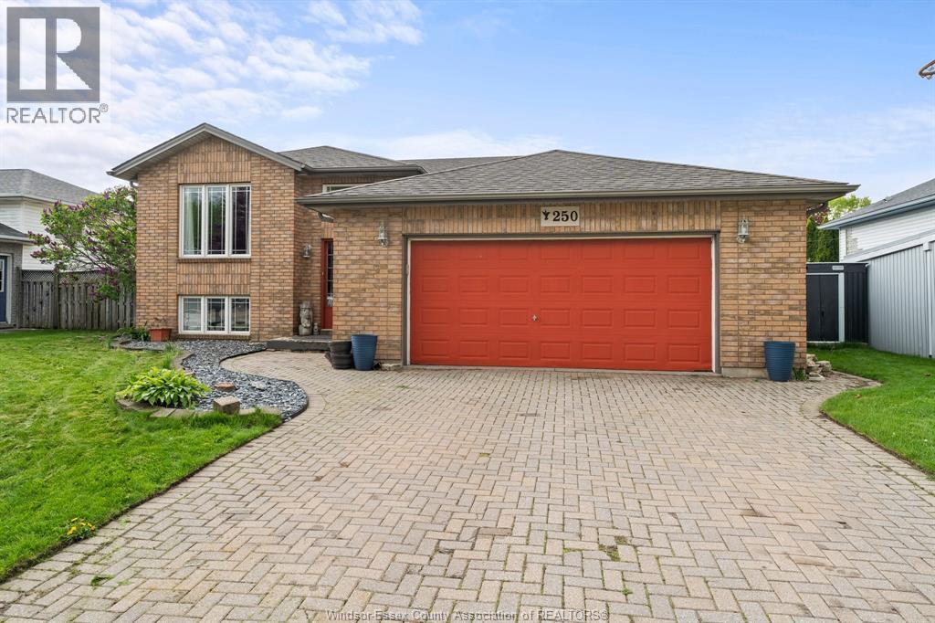 250 Grondin Street, Lasalle, Ontario  N9J 3M7 - Photo 2 - 26009843