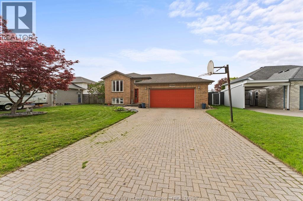 250 Grondin Street, Lasalle, Ontario  N9J 3M7 - Photo 4 - 26009843
