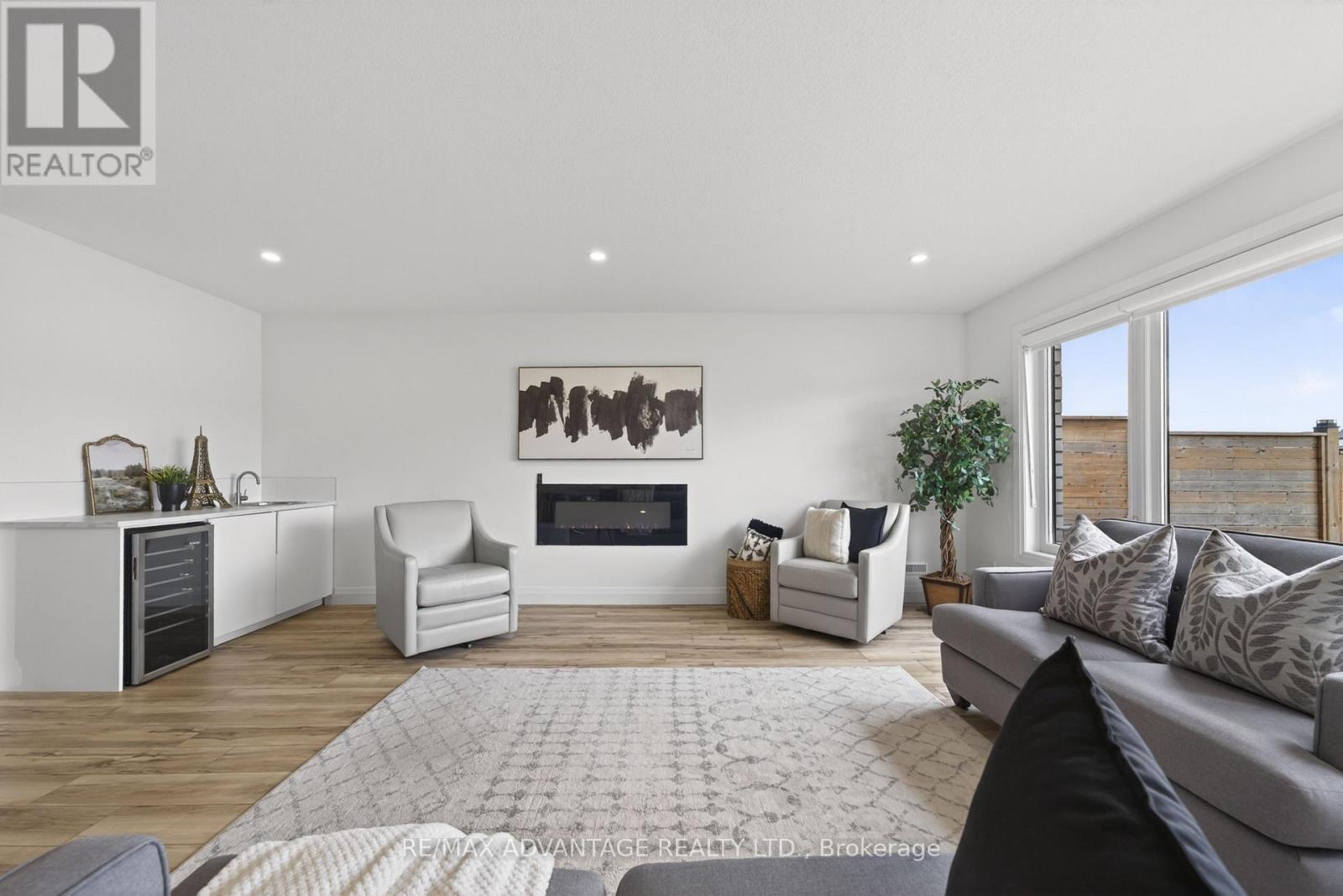2156 Tokala Trail, London North, Ontario  N6G 0G7 - Photo 44 - X13072264