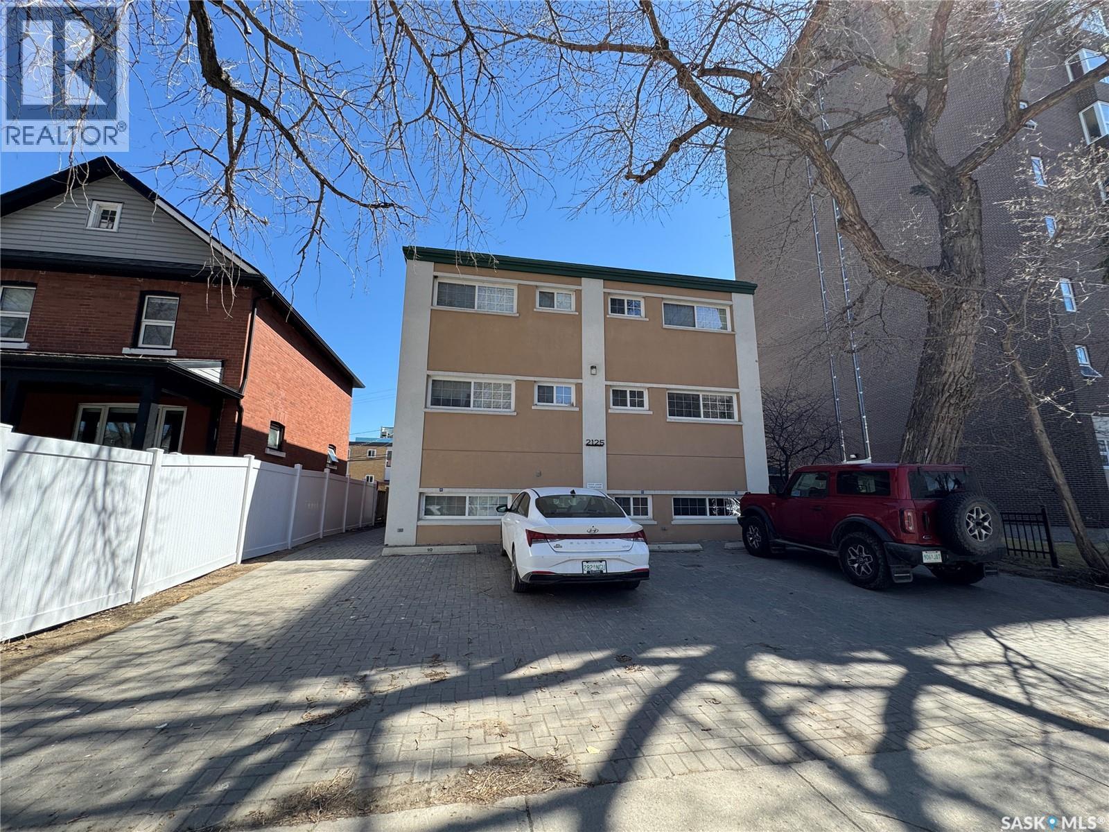 2a 2125 Lorne Street, Regina, Saskatchewan  S4P 2M6 - Photo 1 - SK030455