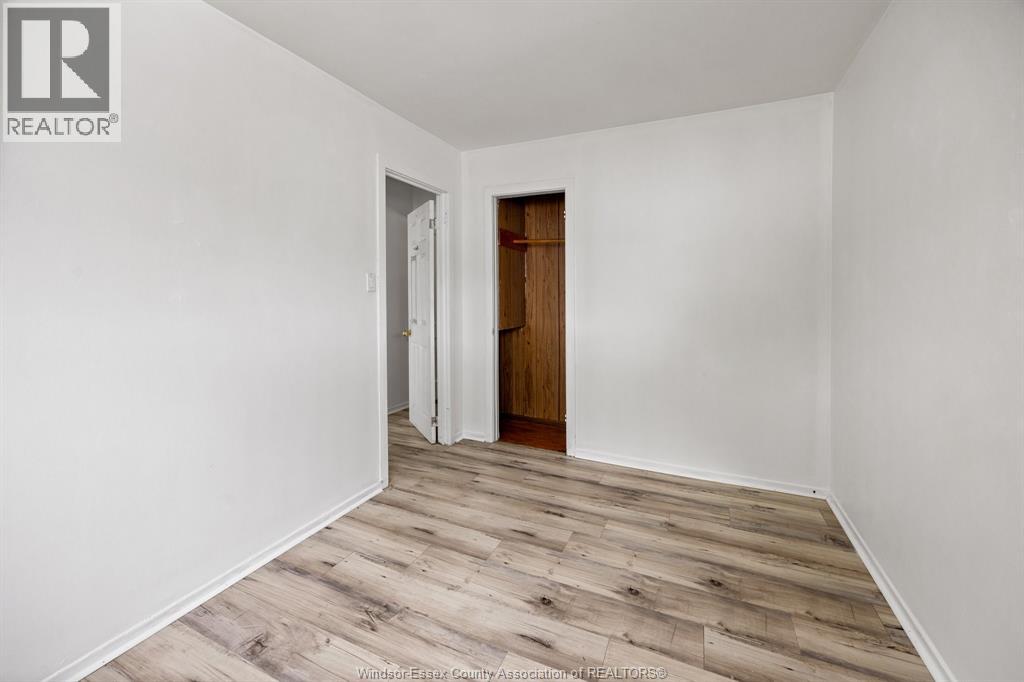 2270 Marentette, Windsor, Ontario  N8W 2C1 - Photo 9 - 26009764