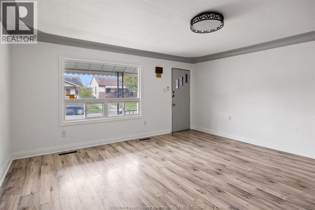 2270 Marentette, Windsor, Ontario  N8W 2C1 - Photo 6 - 26009764