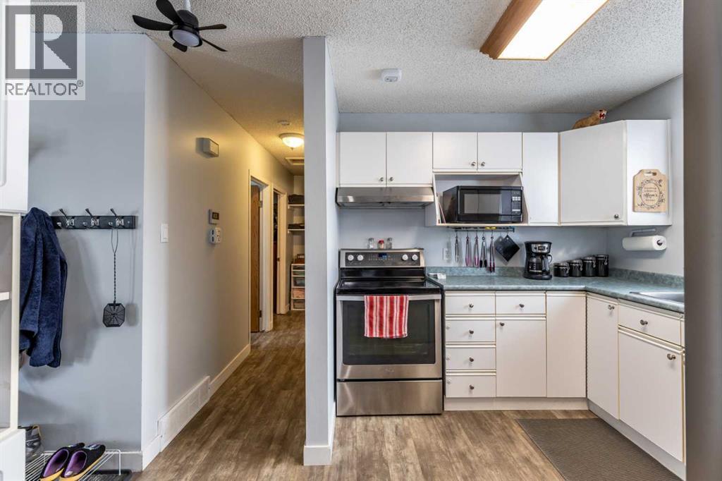2405 16 Avenue SE, Medicine Hat, Alberta  T1A 3T5 - Photo 11 - A2303323