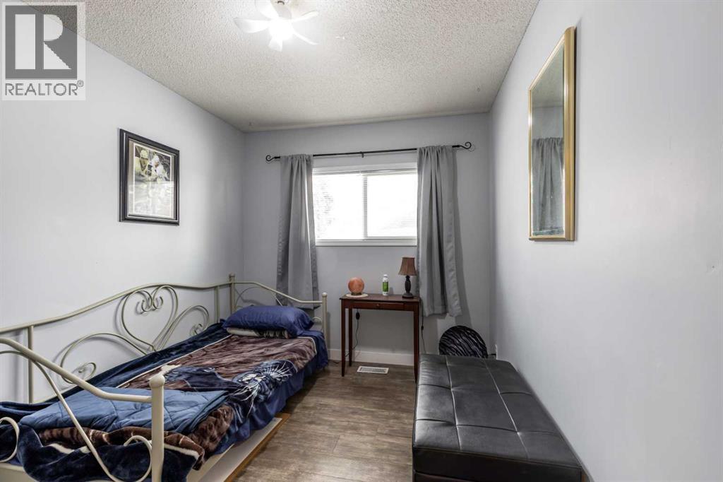 2405 16 Avenue SE, Medicine Hat, Alberta  T1A 3T5 - Photo 14 - A2303323