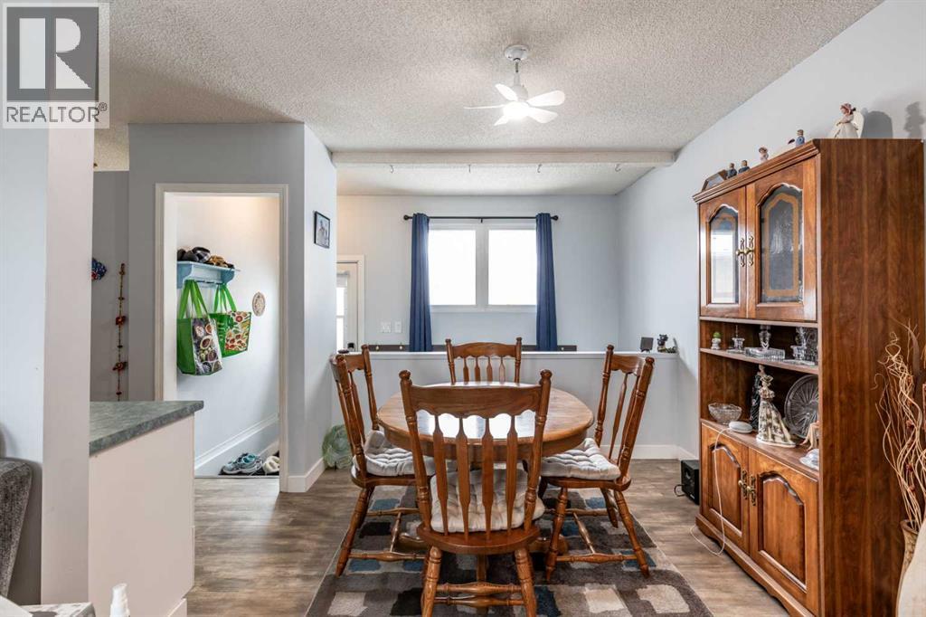 2405 16 Avenue SE, Medicine Hat, Alberta  T1A 3T5 - Photo 7 - A2303323