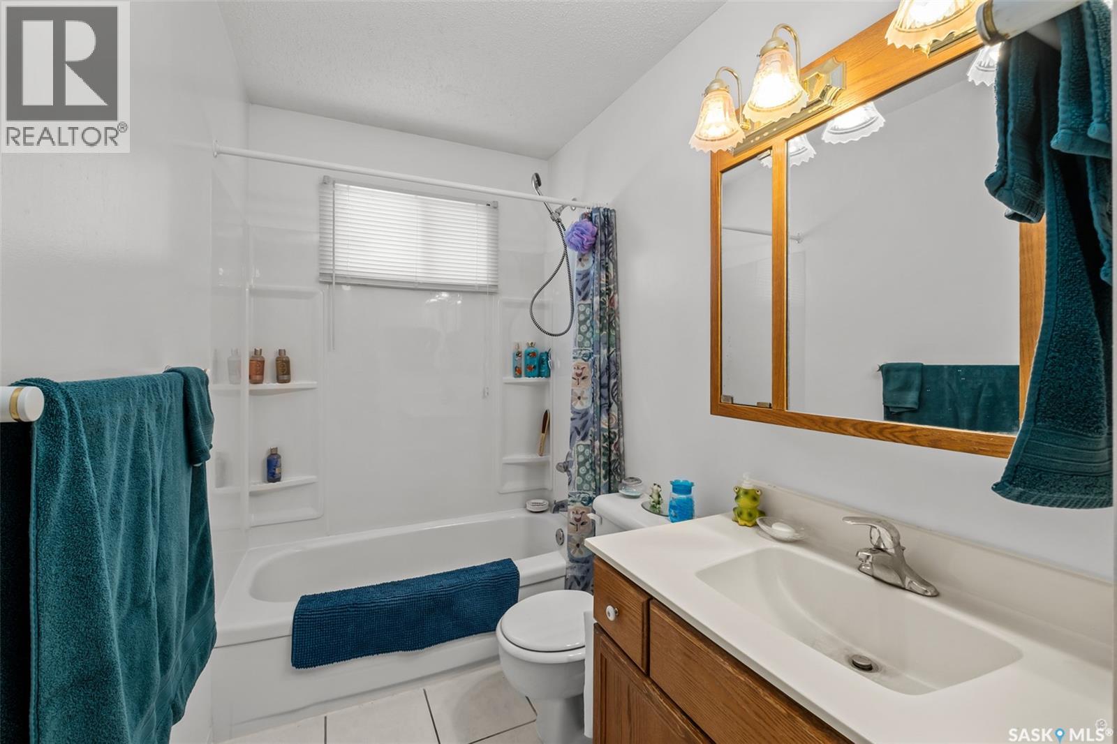 503 Bennett Drive, Prince Albert, Saskatchewan  S6V 6H5 - Photo 14 - SK034597