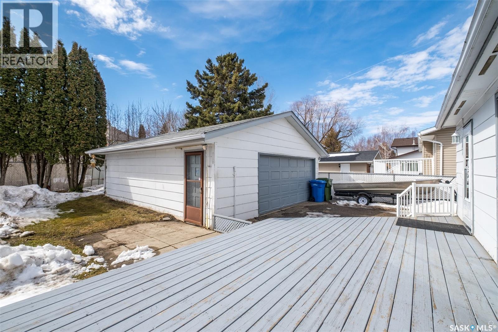 503 Bennett Drive, Prince Albert, Saskatchewan  S6V 6H5 - Photo 24 - SK034597