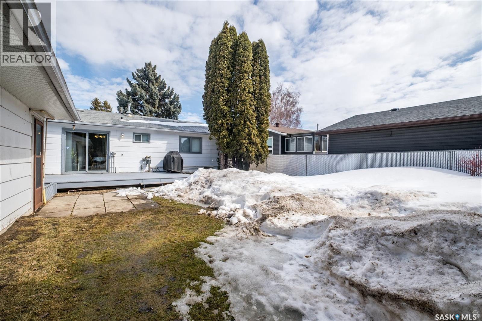 503 Bennett Drive, Prince Albert, Saskatchewan  S6V 6H5 - Photo 25 - SK034597