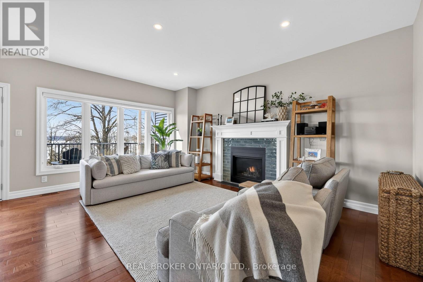 187 Shanty Bay Road, Barrie, Ontario  L4M 1E1 - Photo 3 - S12985382
