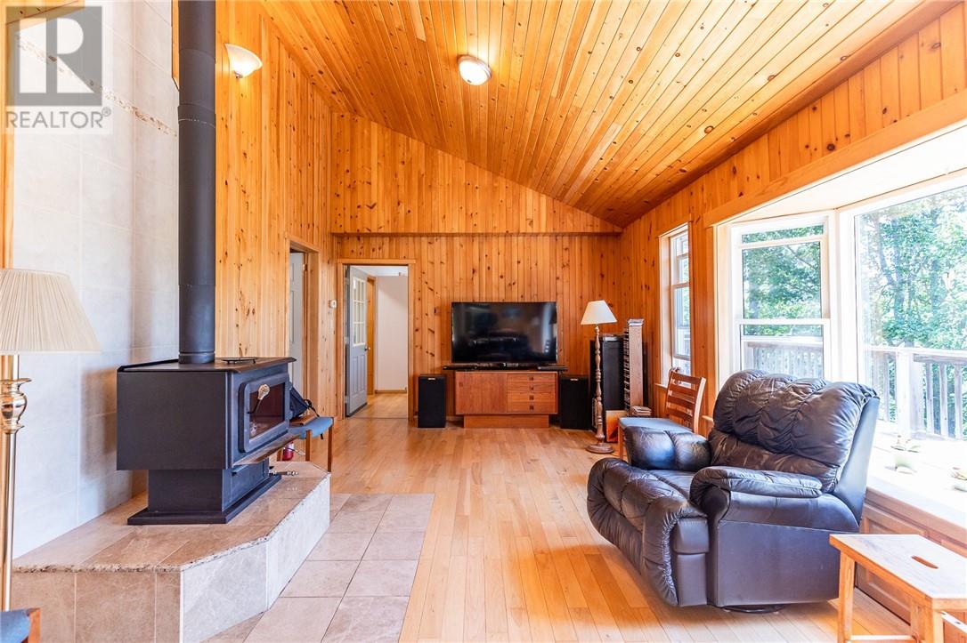 450f Sugar Lake Road, Massey, Ontario  P0P 1P0 - Photo 12 - 2126373
