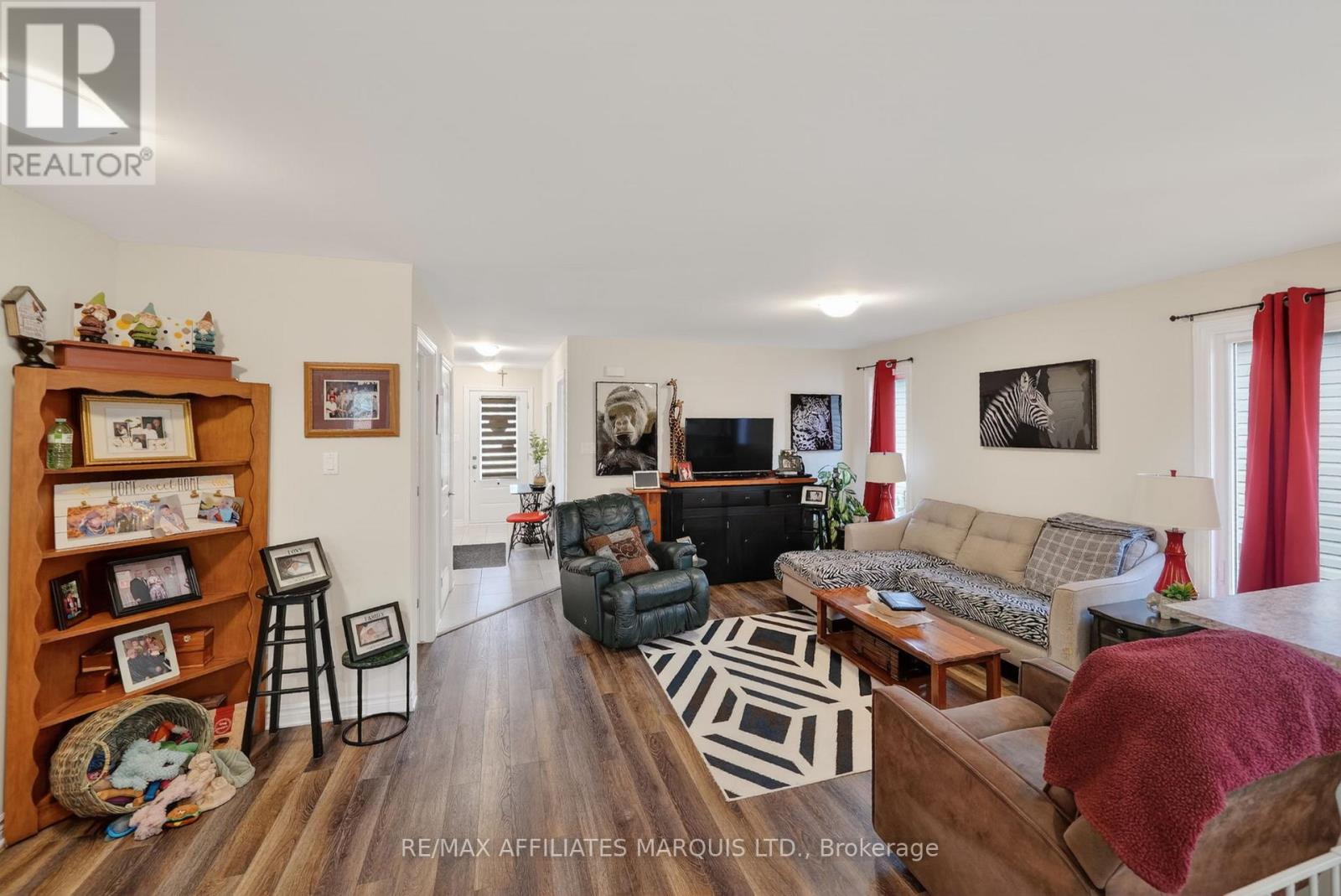 328 Belfort Crescent, Cornwall, Ontario  K6H 0H4 - Photo 4 - X13074044
