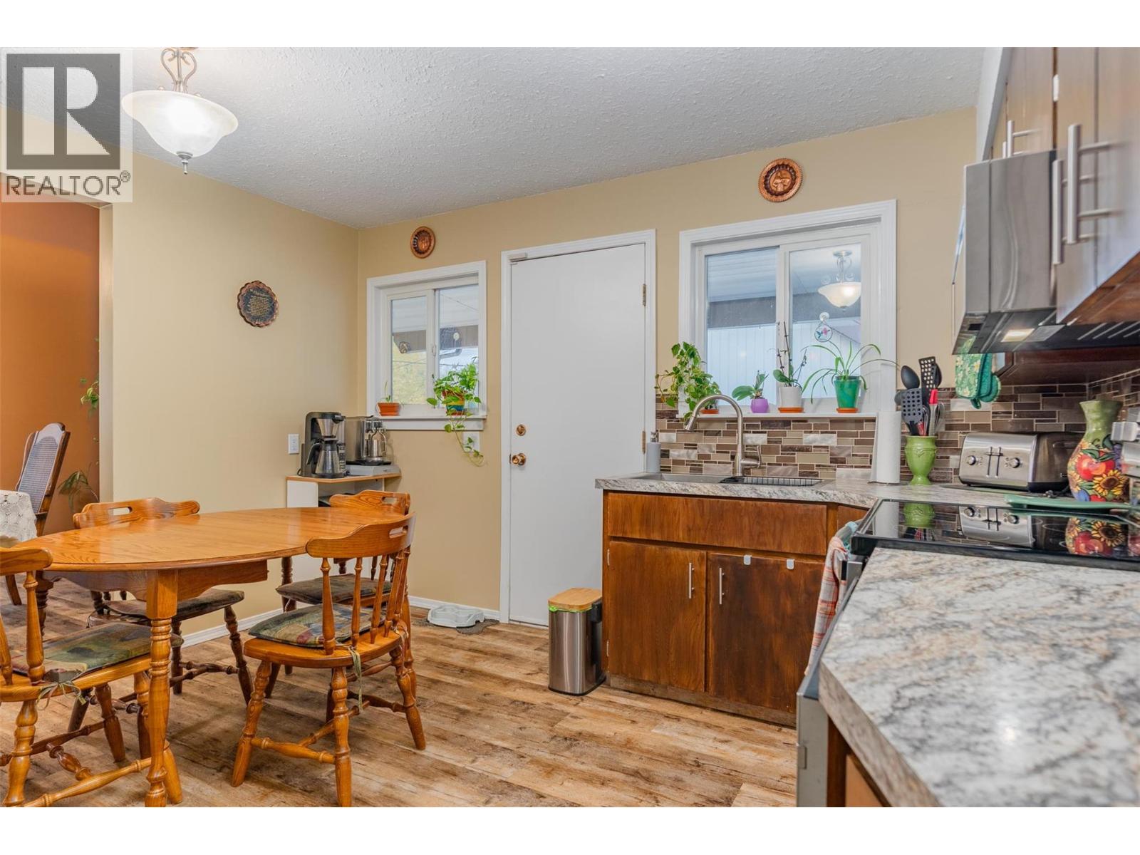 1224 Third Avenue, Trail, British Columbia  V1R 1P2 - Photo 13 - 10385751